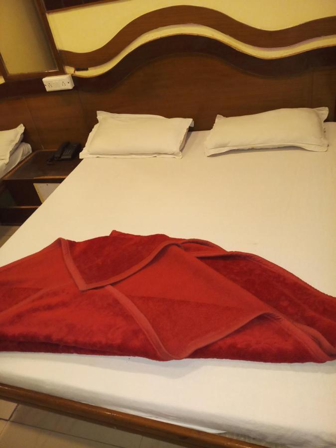 Hotel Diplomat Inn New Delhi Ngoại thất bức ảnh